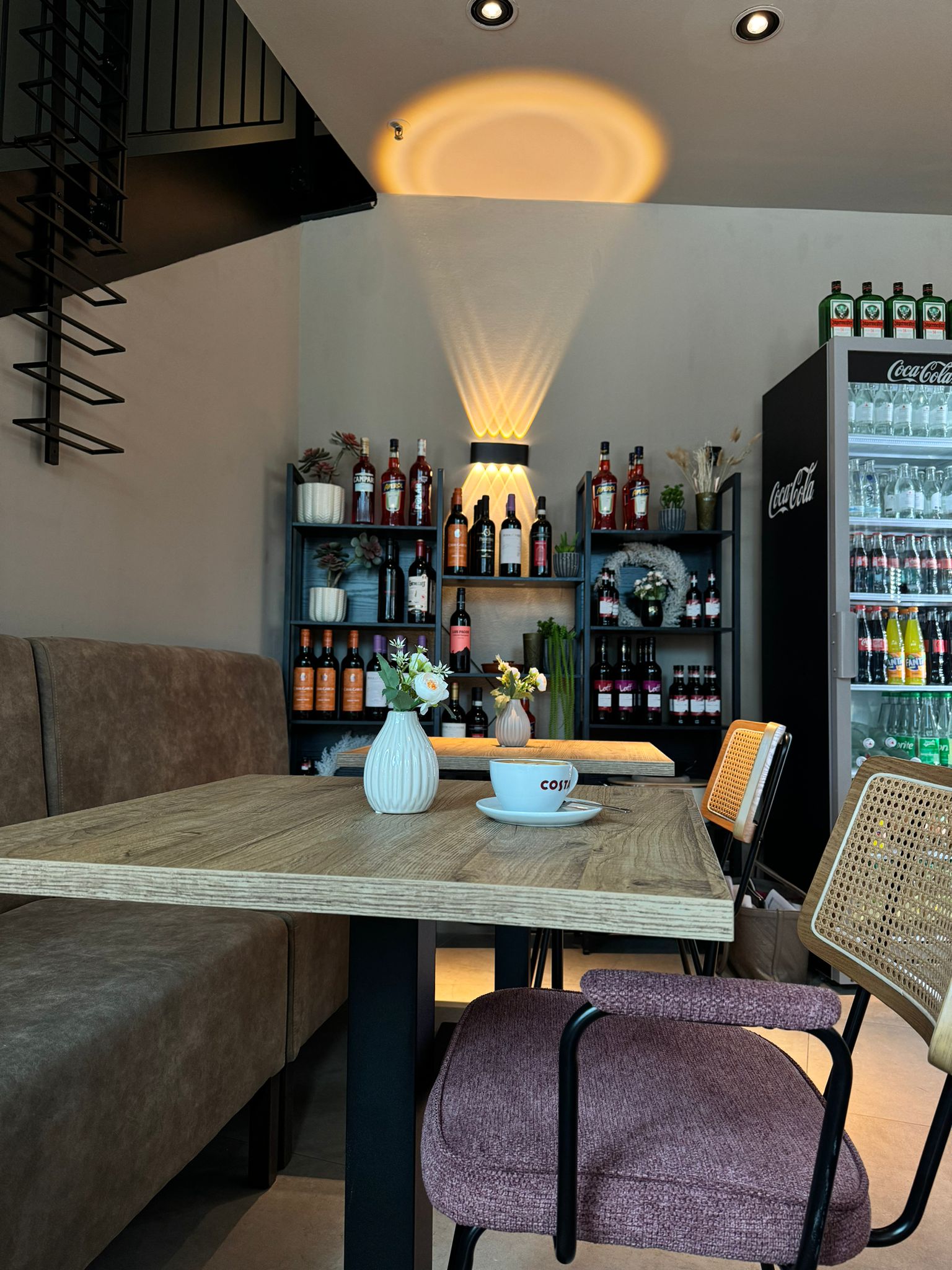 Cappucino in gemütlichem Ambiente